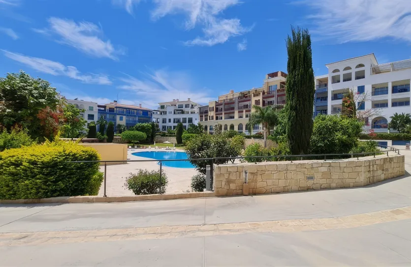 3-bedroom apartment for sale - 13324