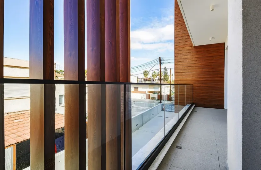 2-bedroom apartment for sale - 14503