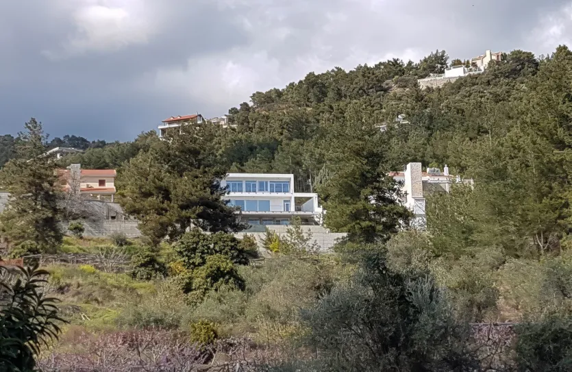 4-bedroom house for rent - 13776