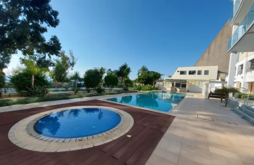 3-bedroom apartment for rent - 13121