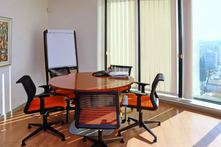 Office in Agioi Omologites, Nicosia