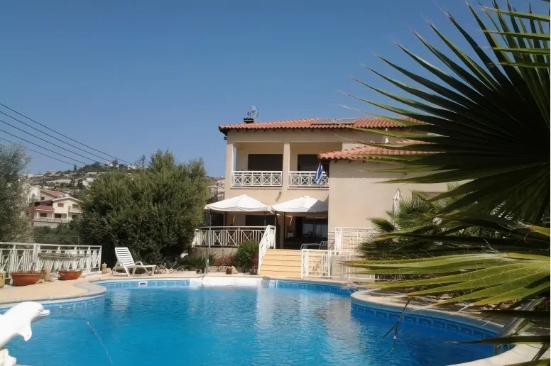 3 bedroom villa in Agios Tychonas, Limassol