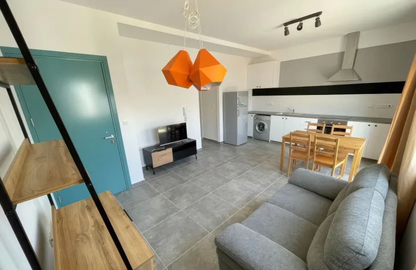 2-bedroom apartment for rent - 15305