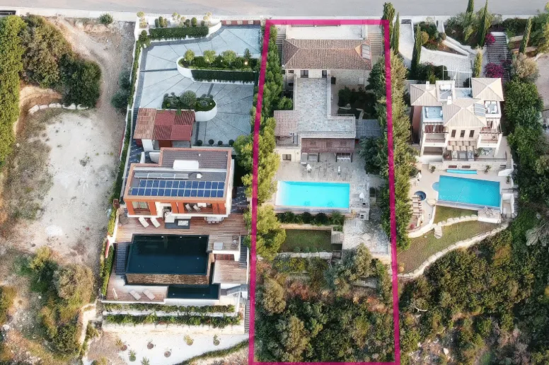 5 bedroom villa in Aphrodite hills, Kouklia, Paphos