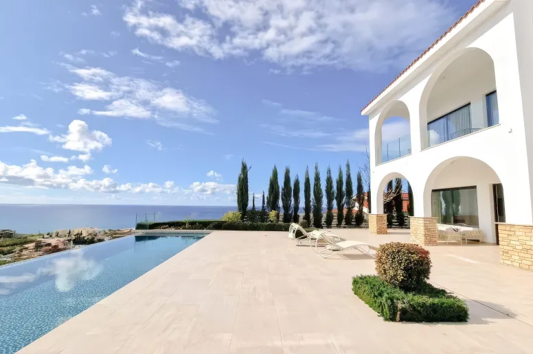 3 bedroom villa in Peyia, Paphos