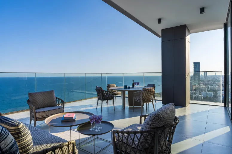 4 bedroom apartment in Agios Tychonas, Limassol