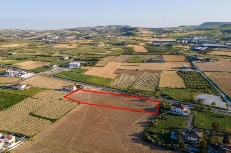 Участок для жилой застройки в Афиену, Ларнака