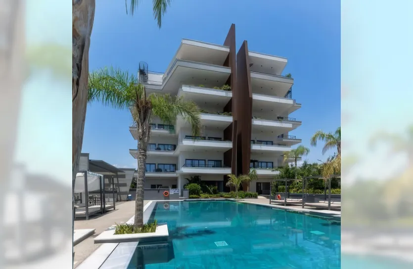 2-bedroom apartment for sale - 14806