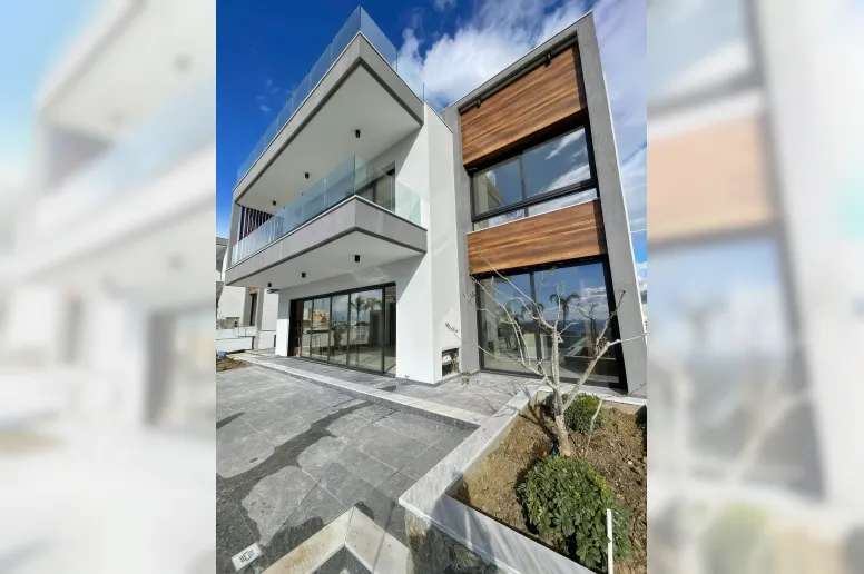 4 bedroom villa in Parekklisia, Limassol