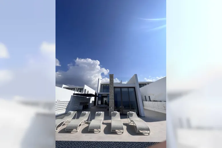 5 bedroom villa in Peyia, Paphos