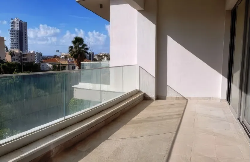 Квартира с 2-мя спальнями продажа - 12586