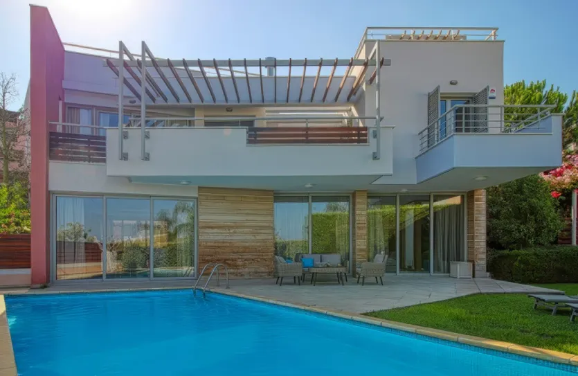 Дом с 5-ю спальнями продажа - 12962