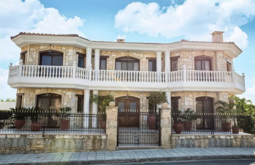 6-bedroom villa for sale - 13071