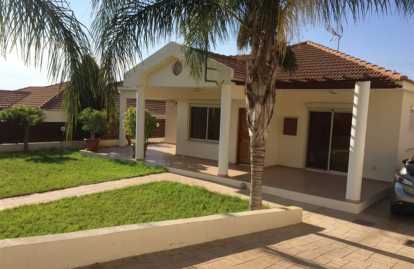 Бунгало с 3-мя спальнями продажа - 13072