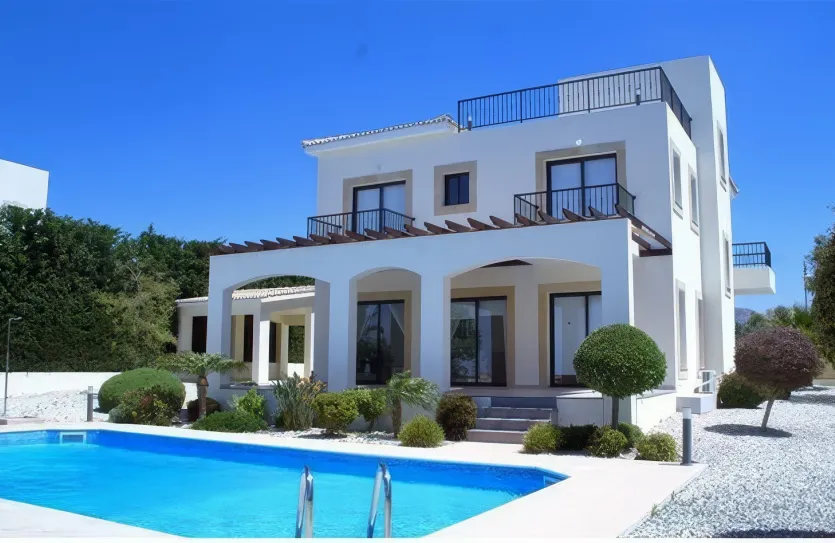4-bedroom villa for sale - 13083