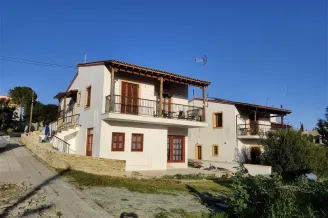 Bungalow in Psematismenos, Larnaca - 13085