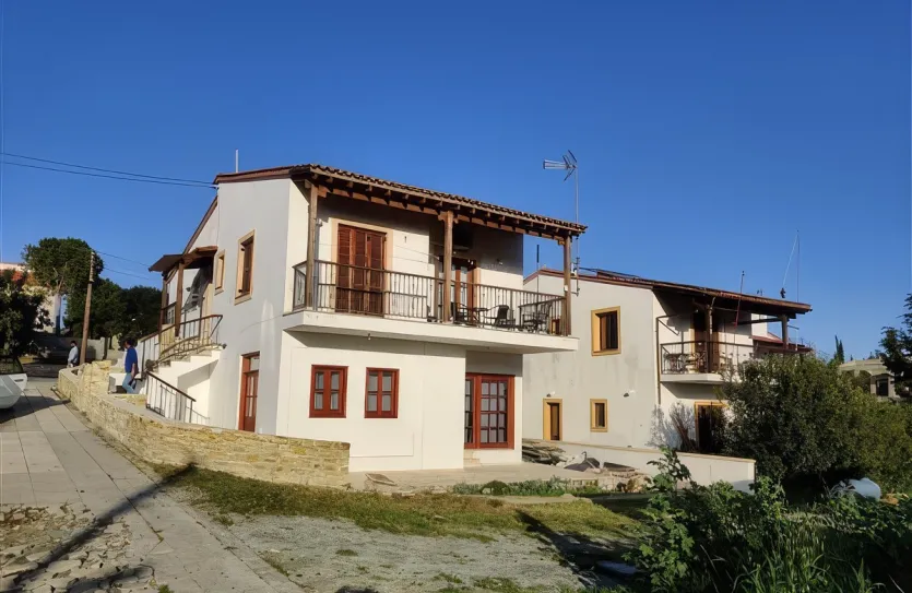 4-bedroom bungalow for sale - 13085