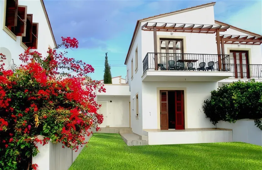 2-bedroom bungalow for sale - 13086