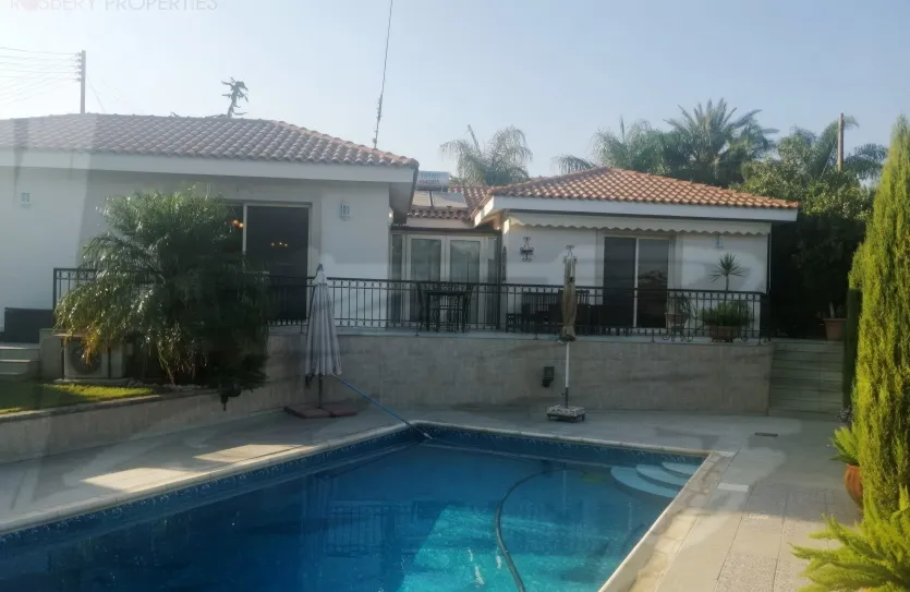 Бунгало с 3-мя спальнями продажа - 13113