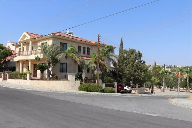 4 bedroom villa in Ekali, Agia Fyla, Limassol - 13149
