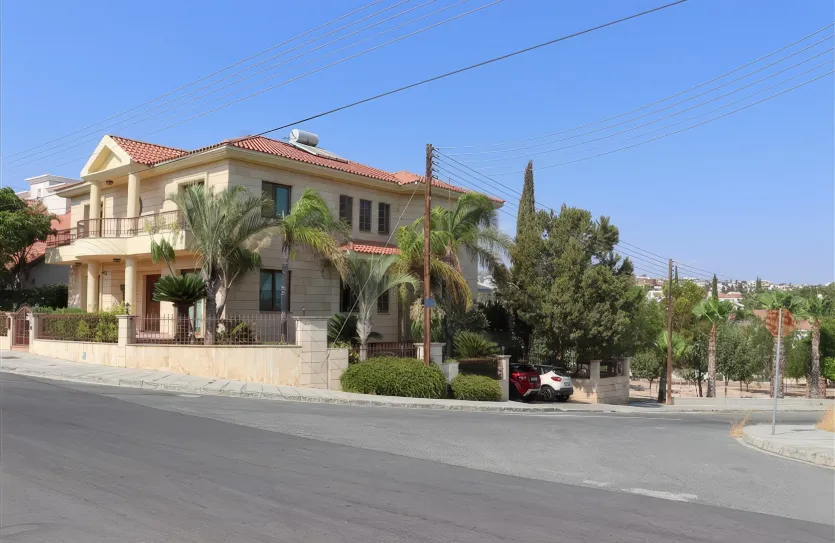 4-bedroom villa for sale - 13149