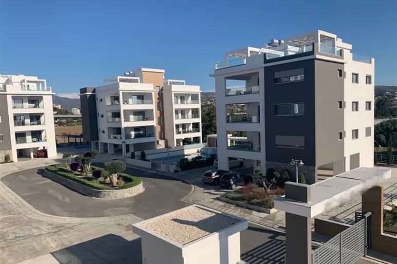 3 bedroom apartment in Potamos Germasogeias, Germasogeia, Limassol - 13154