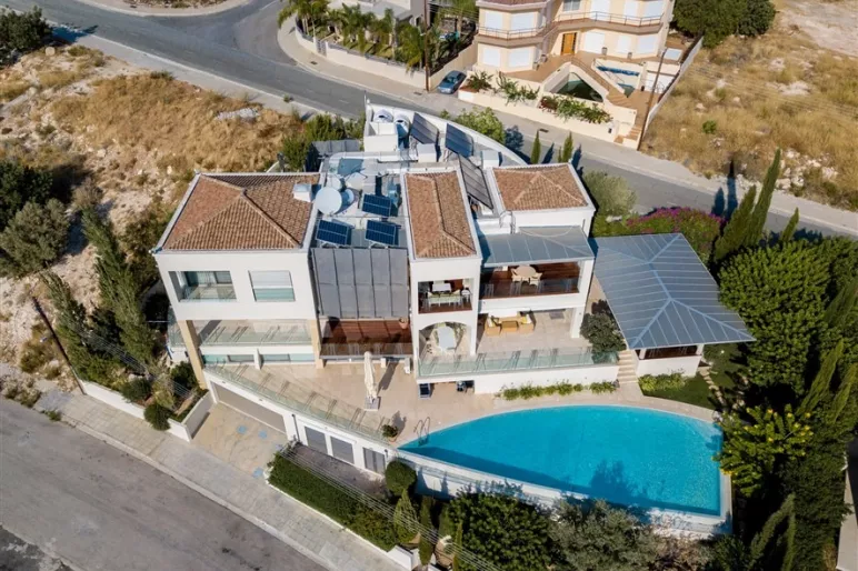 4 bedroom villa in Erimi, Limassol - 13309