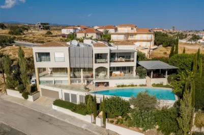 4-bedroom villa - 13309, photo 1