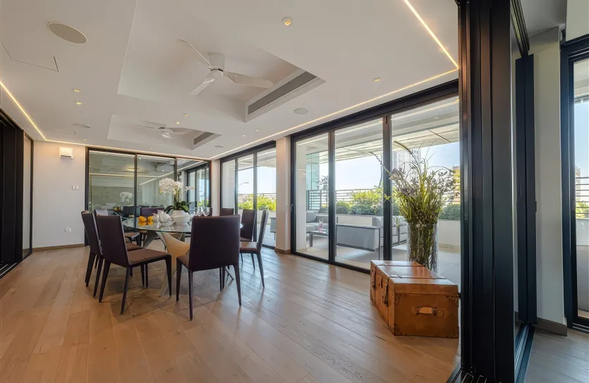 Квартира с 4-мя спальнями продажа - 13328