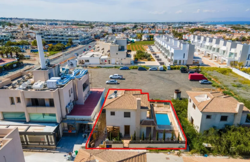 3-bedroom villa - 13700, photo 8