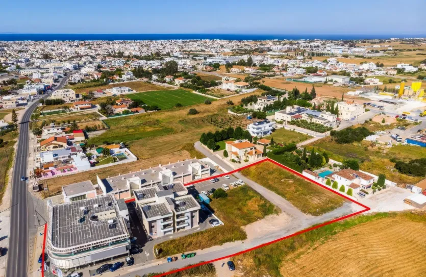 Building for sale - 13687