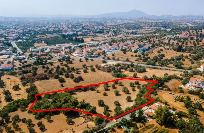 Land for sale - 13589