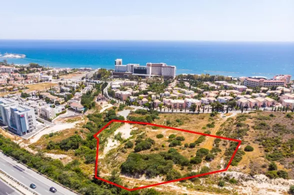 Land in Agios Tychonas, Limassol - 13644
