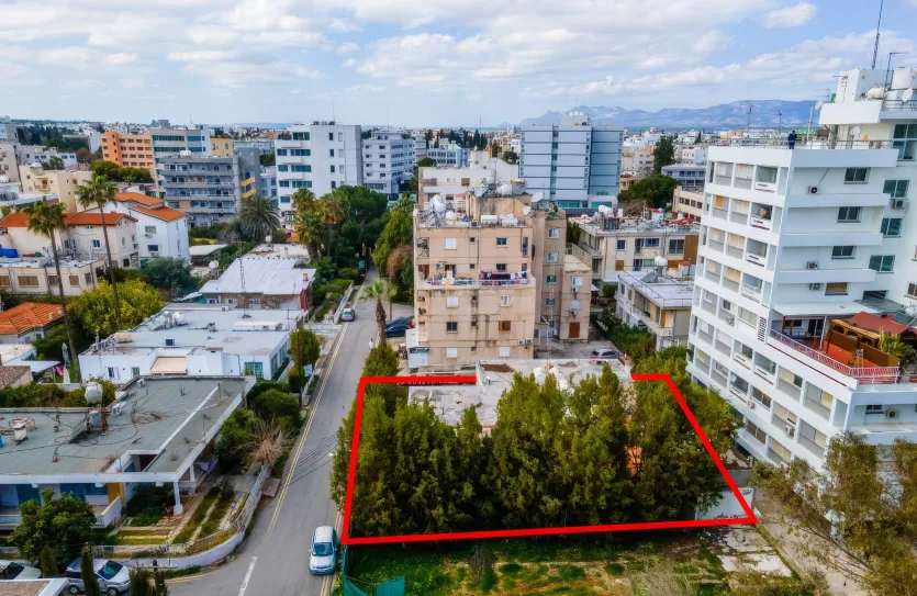 Plot for sale - 13626