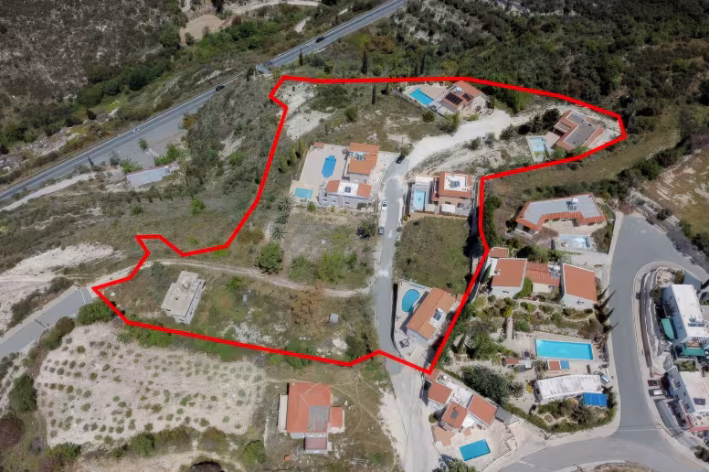Land in Tsada, Paphos