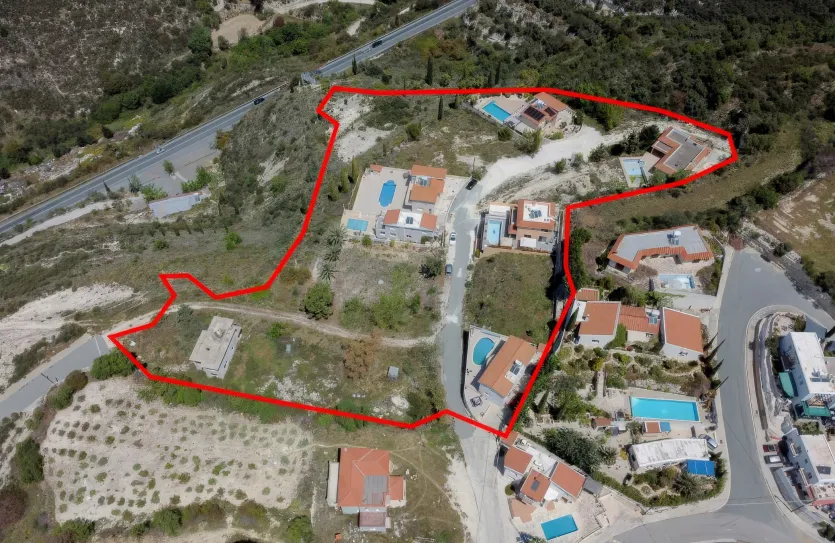 Land for sale - 13516