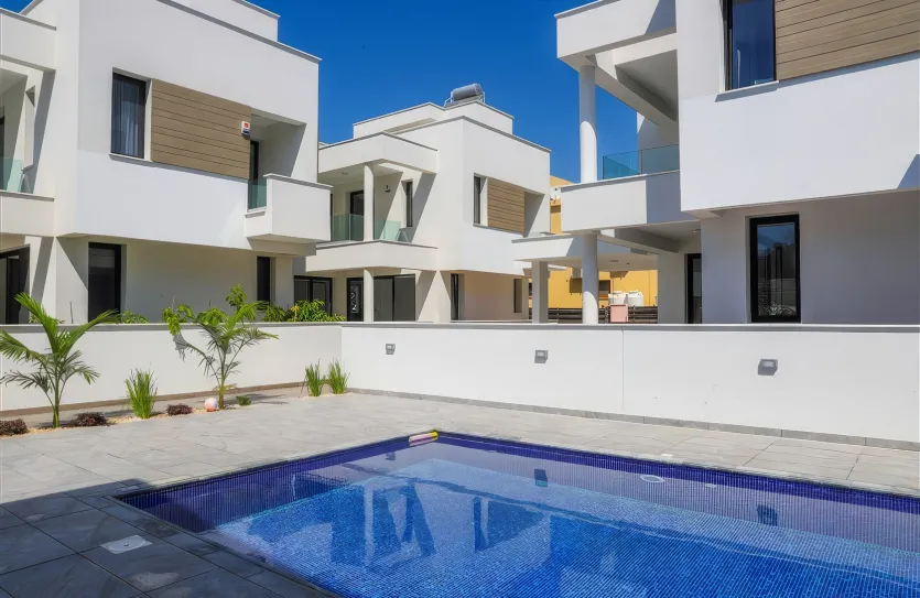 5-bedroom villa for sale - 13816