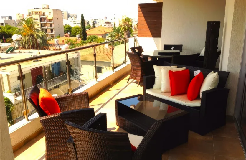 3-bedroom apartment for sale - 13870