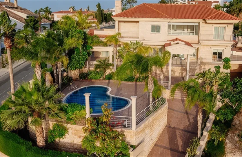 5-bedroom villa for sale - 13876