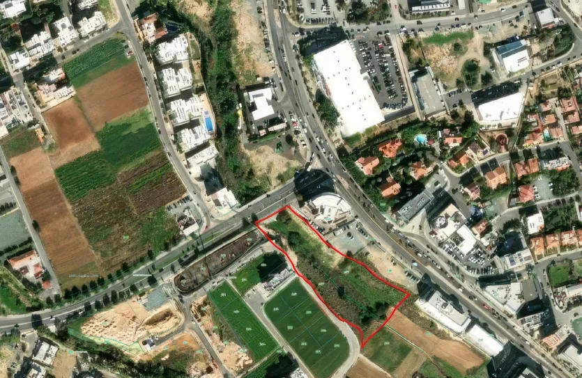 Commercial plot for sale - 13910