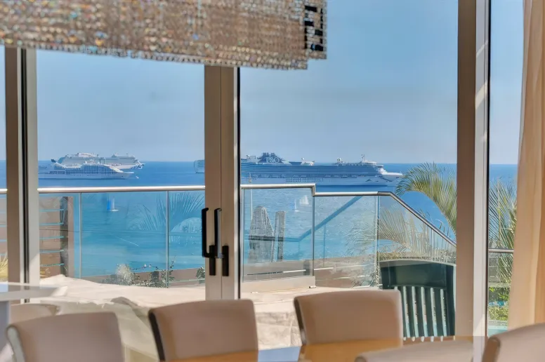 Вилла в Агиос Тихонас, Лимассол