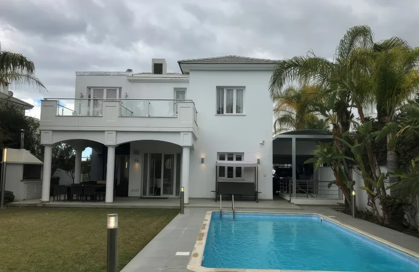 6-bedroom villa for sale - 13981