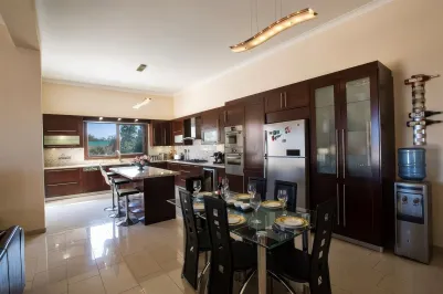 7-bedroom villa - 14139, photo 1