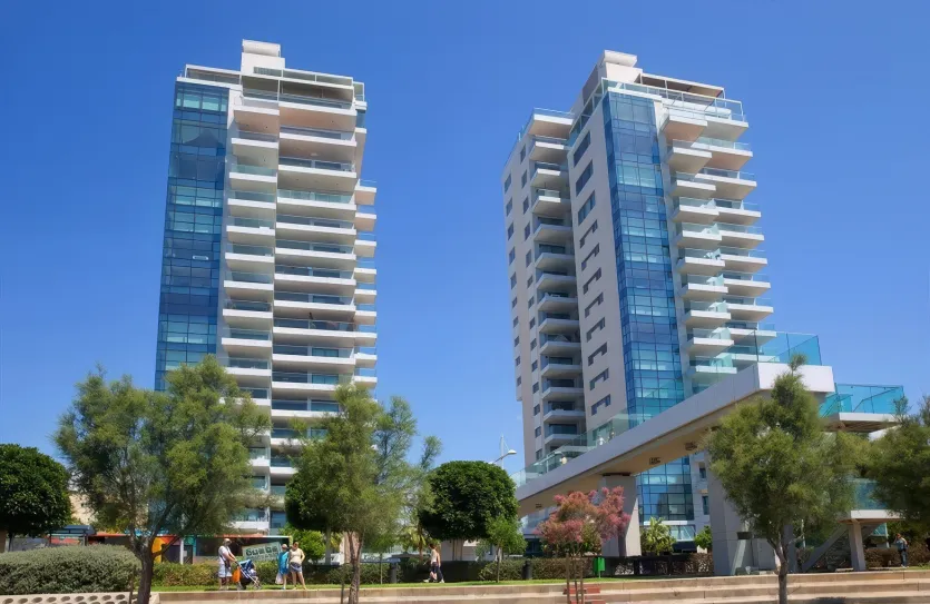 3-bedroom apartment for sale - 14138