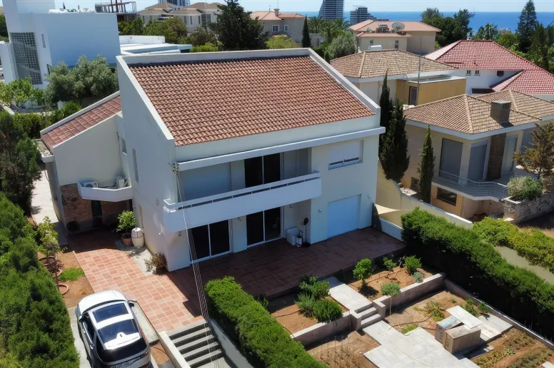 Villa in Germasogeia, Limassol - 14036