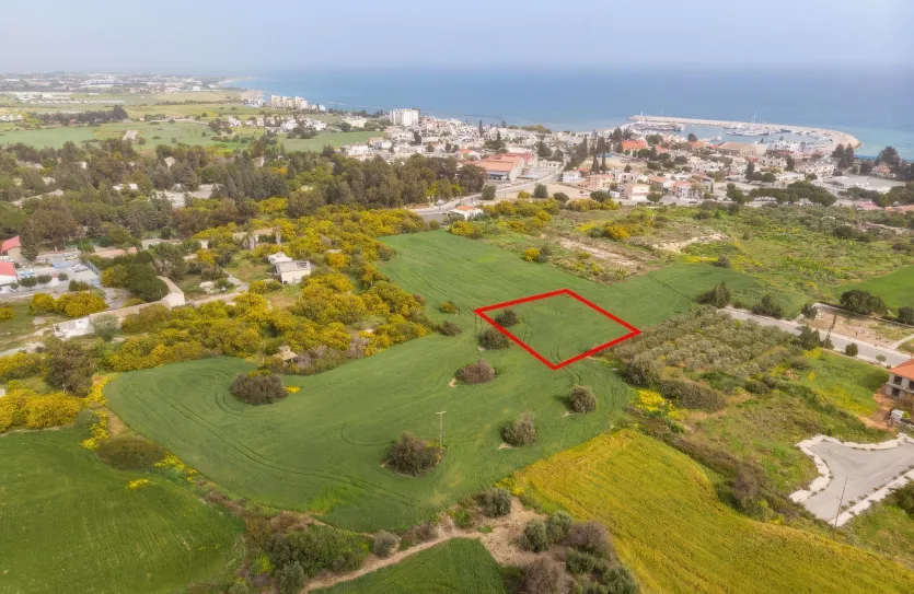 Plot for sale - 13612