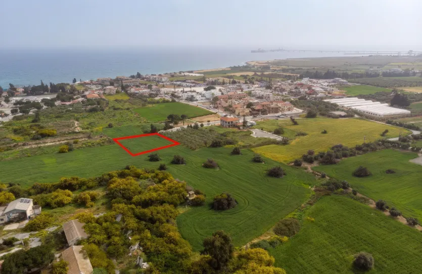 Plot for sale - 13616