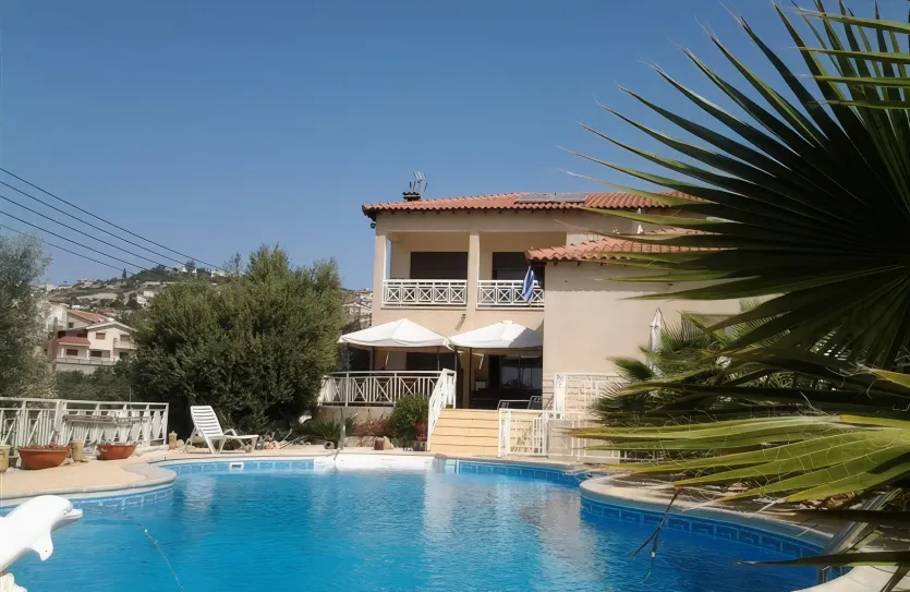 Дом с 3-мя спальнями продажа - 14052