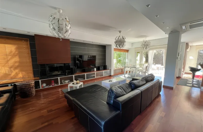 3-bedroom villa for rent - 14033