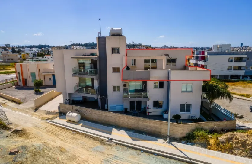 Квартира с 2-мя спальнями продажа - 14374